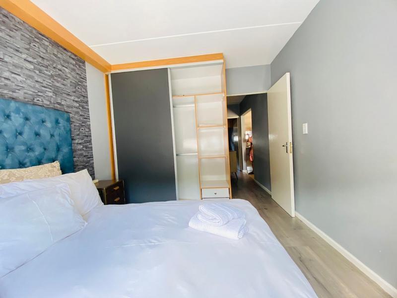 2 Bedroom Property for Sale in Thornton Western Cape